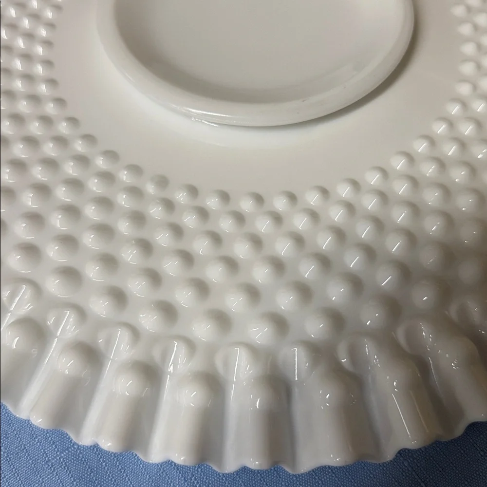 Fenton Ruffled Edge Hobnail Milk Glass Low Footed Cake Plate 13.5” diameter - Picture 5 of 5